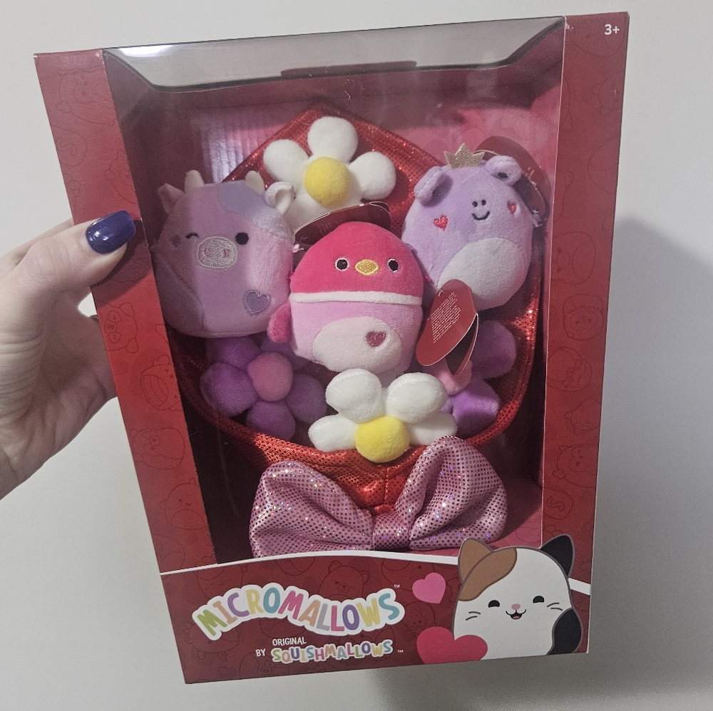 NWT Squishmallows Micromallows Valentine Flower Bouquet Plush